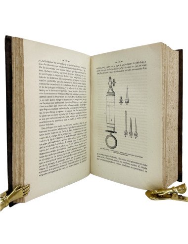 A. MAESTRE DE SAN JUAN -...