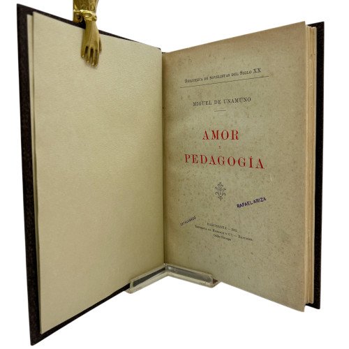 MIGUEL DE UNAMUNO - AMOR Y...
